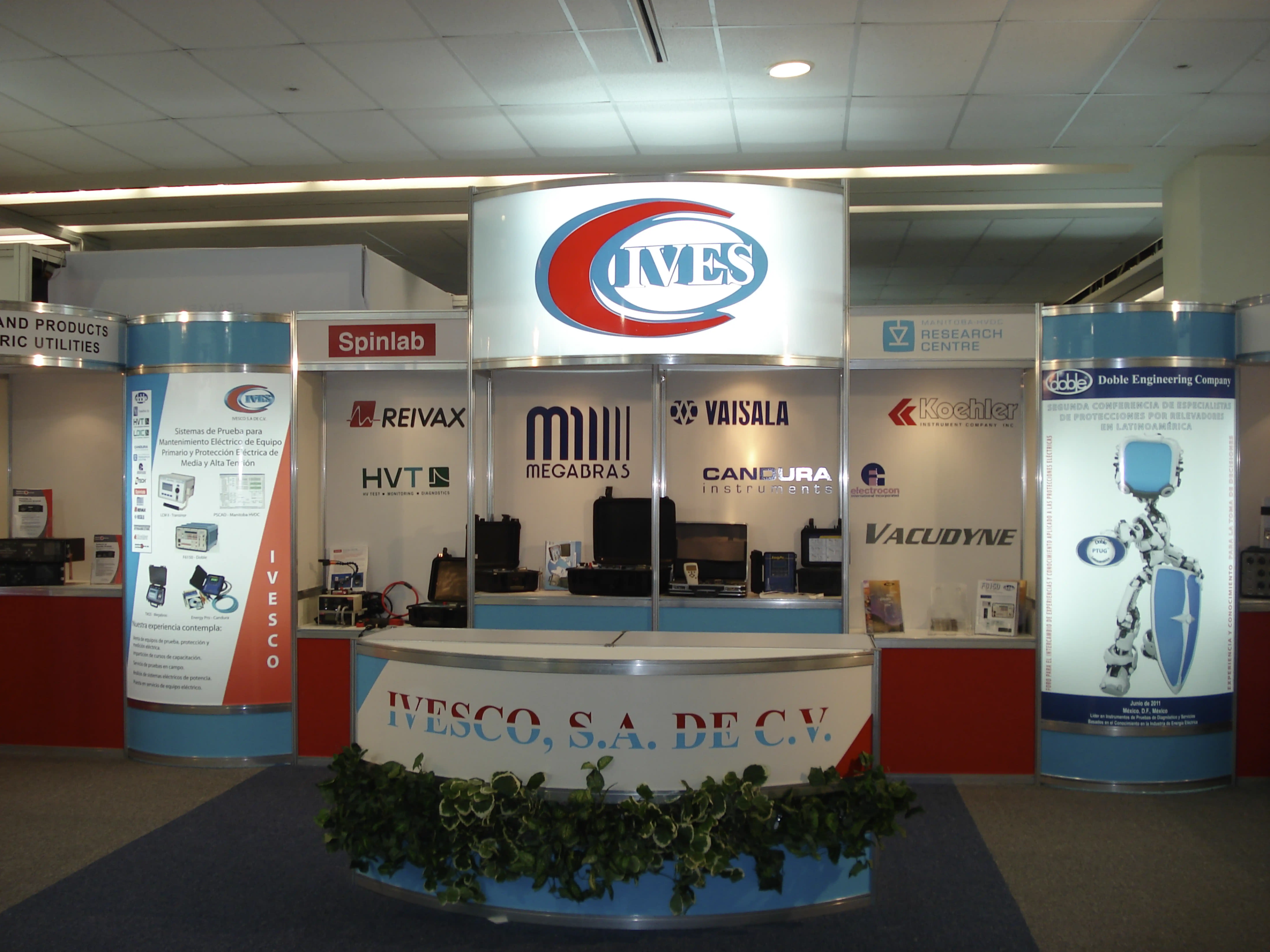 Stand para Ives