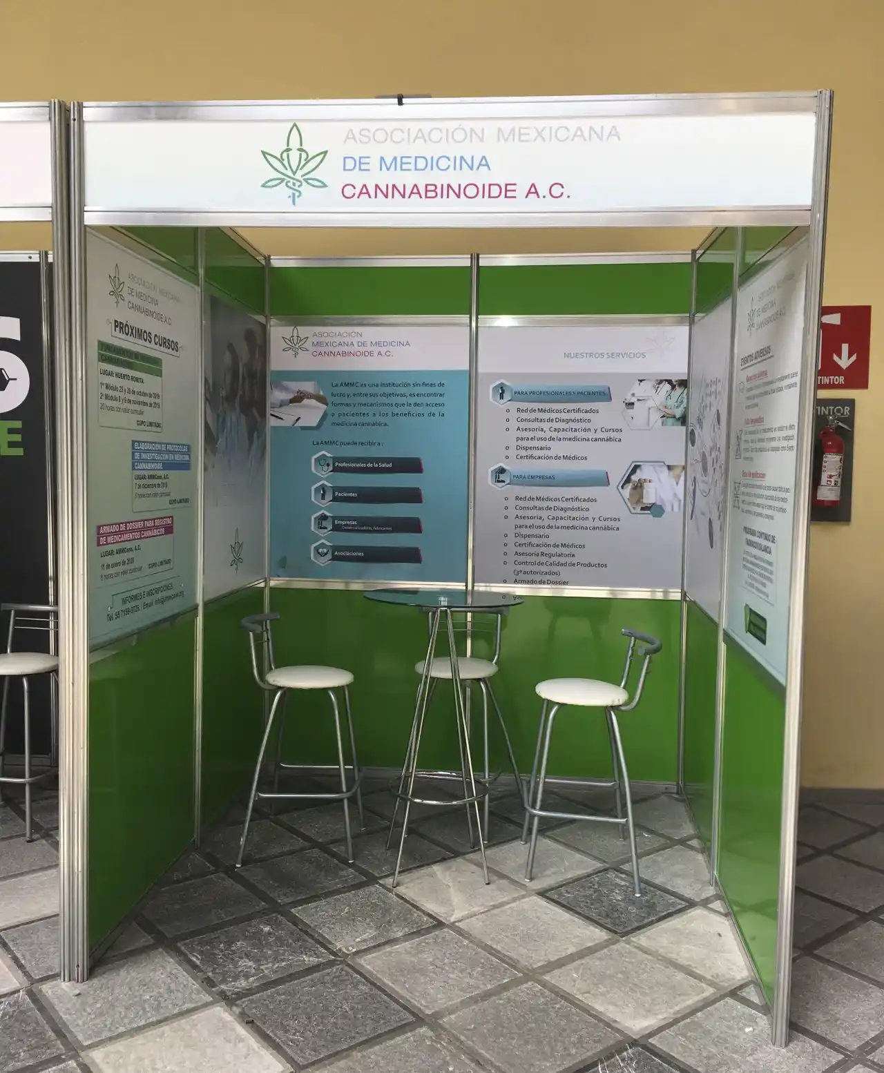 Mamparas para Asociación Mexicana de Medicina Cannabinoide